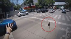 Riskovala život, aby zachránila pejska! Cyklistka rozbrečela svět