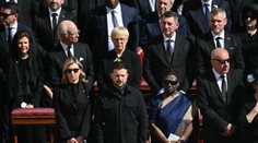 Vatikán kvůli Zelenskému porušil protokol. Spekulovalo se o provokaci Trumpa