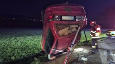 Děsivá nehoda u Zlína: Auto se několikrát přetočilo přes střechu, mladík neměl šanci