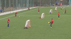 Sportovci trénují s obřími rozestupy. Lepší než sedět na gauči, říká ministr