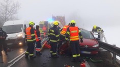 Vážná nehoda u Plzně: Pro těžce zraněné dítě (4) spěchal vrtulník!