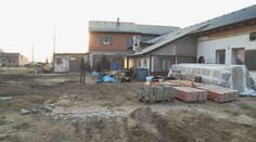 Lidé z obcí zasažených tornádem se chystají na Vánoce. Mnozí z nich je stráví na staveništi