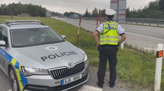 Policisté hlídají silnice. Závěr prázdnin je nejrizikovějším obdobím v roce