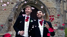 Úřady komplikují homosexuálům život. Registrovat se mohou jen někde