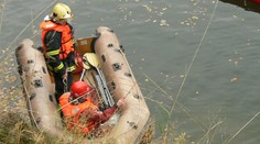 Děsivý nález! Ve Vltavě plavalo tělo seniora (77), objevili ho rybáři