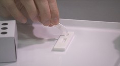 Covid se šíří dál. Nakažených pacientů přibývá hlavně mezi seniory