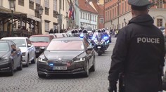 Prezidenta doprovází přísná opatření. Na Slovensku to zažil Pavel