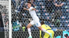 Nejdelší gól v historii Eura! Schick vystřelil výhru se Skotskem i rekord