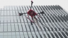 Čína představila hasičský dron. Dokáže zachránit nespočet životů