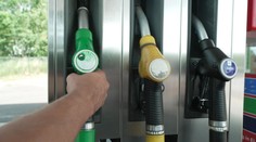 Ceny benzínu a nafty v roce 2025: Kde tankovat nejlevněji a co bude dál?