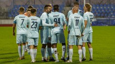 Fotbalisté v autě měli sexistické narážky na nezletilou dívku. Klub je zve na zápas