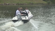 Češi začali kvůli parnému počasí ve velkém nakupovat lodě