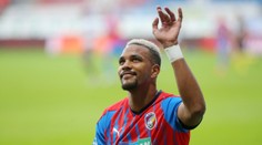 Dostihy o korunu krále ligových střelců. Vyhraje Francouz, Čech, nebo Slovák?