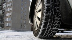 Ministerstvo chce přitvrdit: Zimní pneumatiky povinně pro všechny, už žádné výjimky