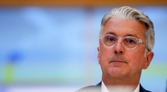 Exšéf Audi už zná trest za podvody. Bývalý ředitel koncernu VW se mu zatím vyhýbá