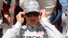 SCHUMACHER na vozíku vysedává na sluníčku. Pravda, nebo lež?