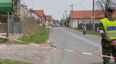Motorkář srazil policistu. Ten má otevřené zlomeniny obou nohou