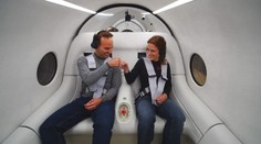 V nevadské poušti si první cestující vyzkoušeli Virgin Hyperloop