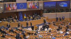 Evropská unie projedná možnost dalších dodávek zbraní na Ukrajinu