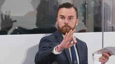 Pozor na ztráty a zabijáka Jensena. Puky co nejrychleji do pásma, nabádá Pešán