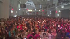 VIDEO: V Brně padl taneční rekord, zúčastnil se i moderátor Tváře