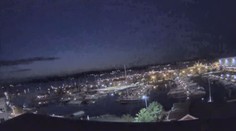 Nad Norskem proletěl meteorit. Vážil desítky kilogramů, vědci ho hledají