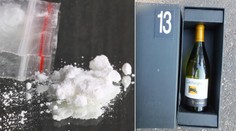 Vykutálení pašeráci rozpouštěli kokain ve víně, vydělali balík