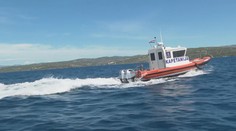 Za smrtí Čechů v Chorvatsku mohla stát porucha jachty. Vyšetřování pokračuje