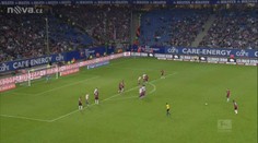 VIDEO: Neuvěřitelná trefa! Gólman Drobný se nezmohl na krok