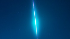 Turky vyděsil jasný zelený záblesk na obloze. Spekulují o troskách rakety