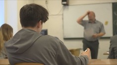 Velká změna pro budoucí maturanty: Školní část by mohla nahradit absolventská práce