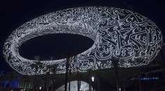 Výtah jako raketoplán a DNA knihovna. Muzeum budoucnosti láká i architekturou