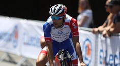 Slzy pod kopcem. Pinot prozradil, proč sesedl z kola a skončil na Tour