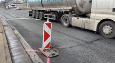 Nebezpečí v Ústí nad Labem: Řidiče ohrožuje chybějící víko od kanalizace