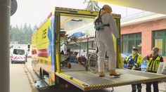 Záchranáři převezli pacienty s covidem z Brna. Do Prahy už dorazil i vrtulník