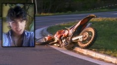 Policista, který smetl motorkáře, byl odsouzen. Do vězení nepůjde!