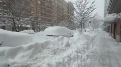 New York zasáhla masivní sněhová bouře. Je jednou z nejhorších za 150 let