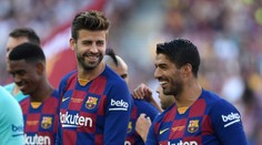 Piqué si z upíra Suáreze dělá srandu, v roušce si mě poprvé nepokousal