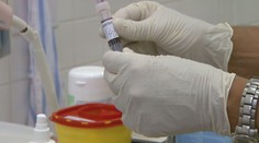 Podvod, jaký policie nepamatuje. Cizinku v nemocnici prozradila krevní skupina