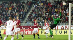 První čtyři týmy Gambrinus ligy nastoupí proti sobě