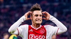 Vlastňák roku! Ostřílený matador Ajaxu předvedl žákovskou chybu