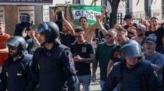 Chaos po Lize mistrů. Fanoušci Feyenoordu poranili i dítě
