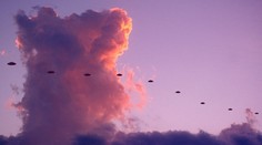 Červená koule s pádly. UFO není výsadou jen USA, objevilo se i v českých zemích