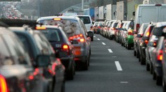 Tajné plány Bruselu. Zákaz spalovacích motorů sice zmírní, ale rychle chystá jinou past