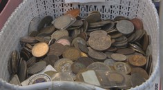 Nepomohou kamery ani ochranka. Zloději útočí na veletrhy pro sběratele