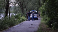 Ve Vltavě plulo tělo utopence. Tonoucího v rybníce zachránili hasiči