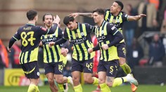 Manchester City dostal gól z půlky od týmu z třetí ligy. Nakonec postoupil