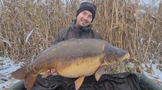 Martinovi se podařil kolosální úlovek. Obří kapr vážil úctyhodných 21 kilo