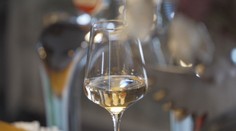 Restaurace mají na silvestra plno, přípravy slavnostního menu vrcholí