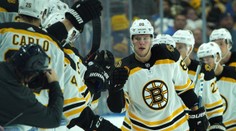 Pastrňák si spravil chuť! Boston po debaklu vypráskal Buffalo